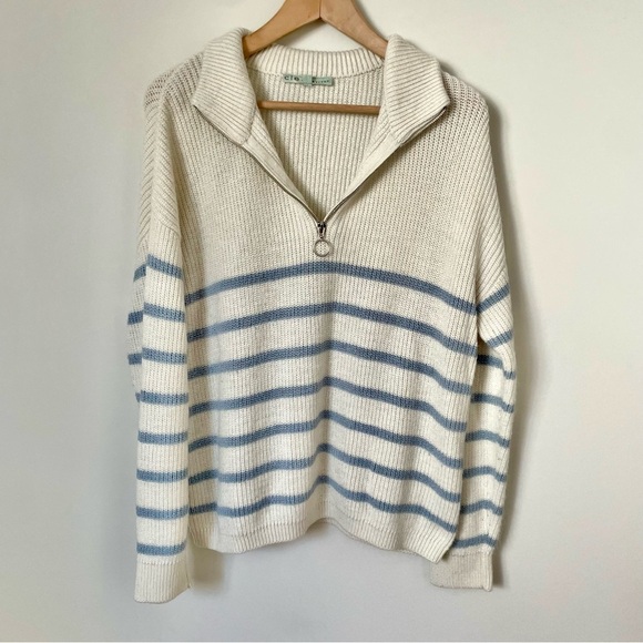 Cleo Half Zip Blue and White Coastal Stripe Knit Sweater Size Large - Picture 1 of 8
